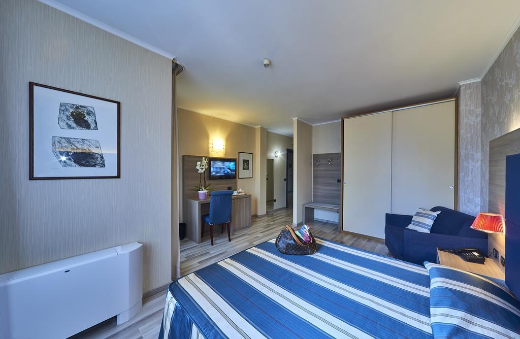 Hotel Alberi เลคโค ภายนอก รูปภาพ